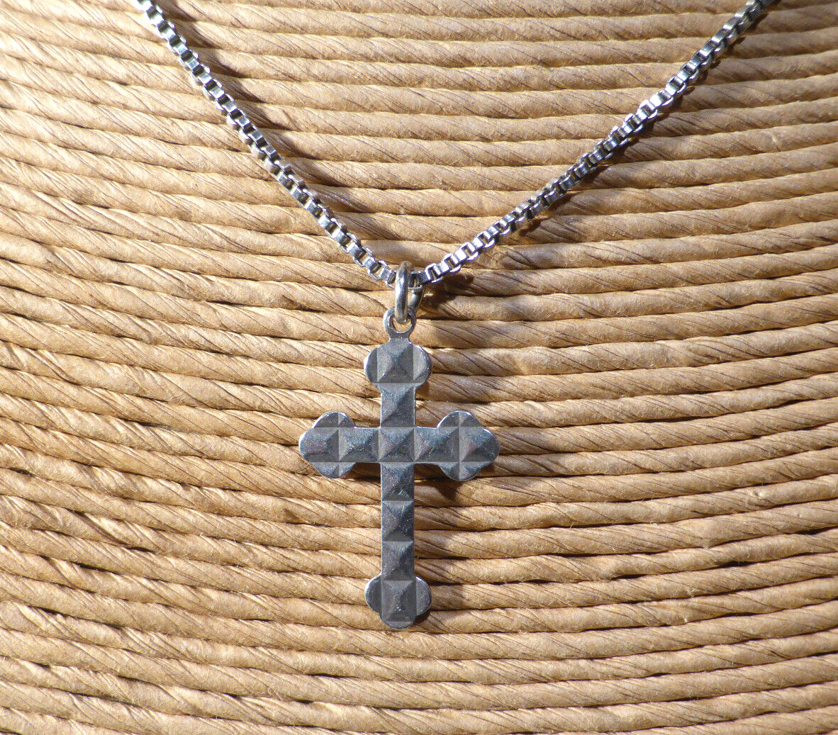 Solid Silver Cross Pendant Necklace Box Chain 39.… - image 6
