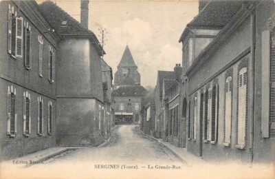 SERGINES - la Grande Rue