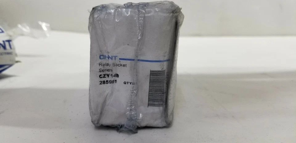 6 Pcs Chint 14-pin relay base - 6 Chint CYZ14B 285981 - Image 2 of 2