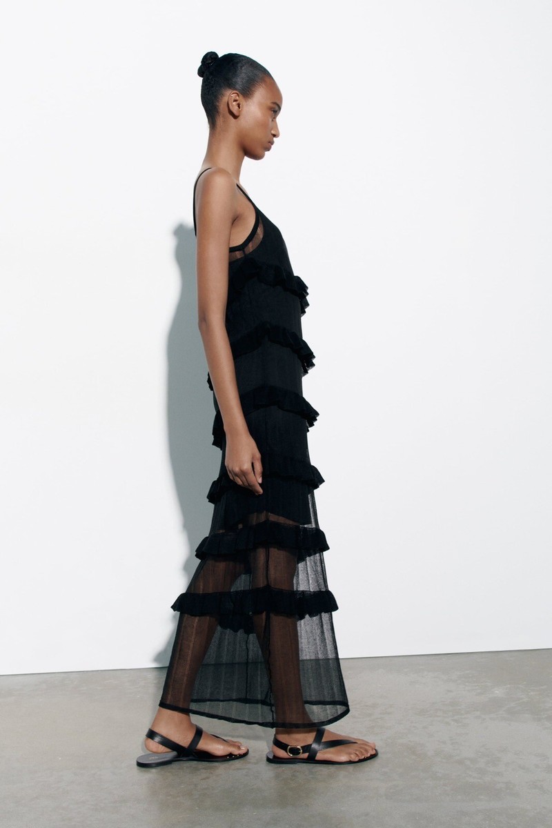 ZARA WOMAN NWT SS23 BLACK RUFFLED LONG KNIT DRESS 3920/045