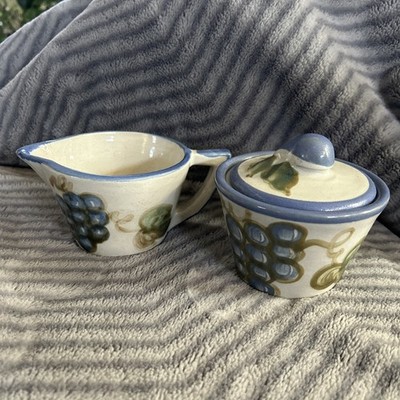 Louisville Stoneware Co. Kentucky USA  Vintage Blue  Grapes Creamer Sugar Bowl