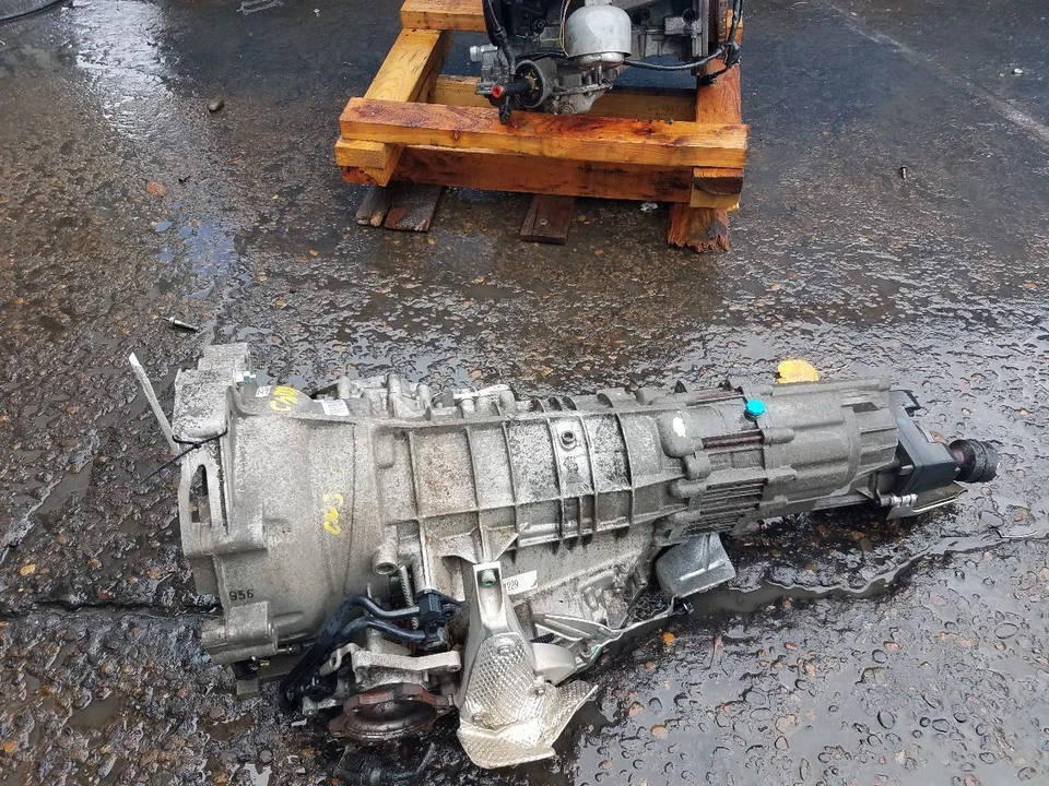 Automatic Transmission 3.0L AWD Quattro 5 Speed Fits 02-04 AUDI A6 26712812 Foto 2 de 4