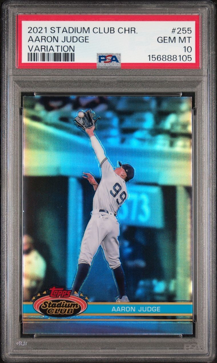Topps 2021 Stadium Club Chrome #255 Aaron Judge Yankees Refractor PSA 10