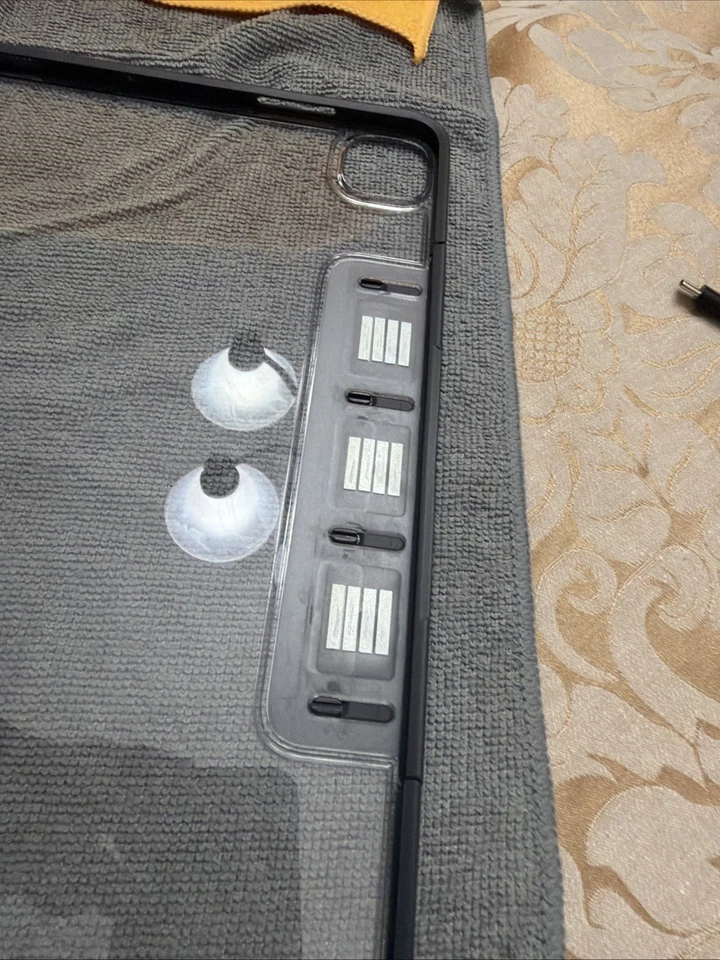 OtterBox Cover Protección for Tablets and iPads Used Well Carefully - Image 3 of 4