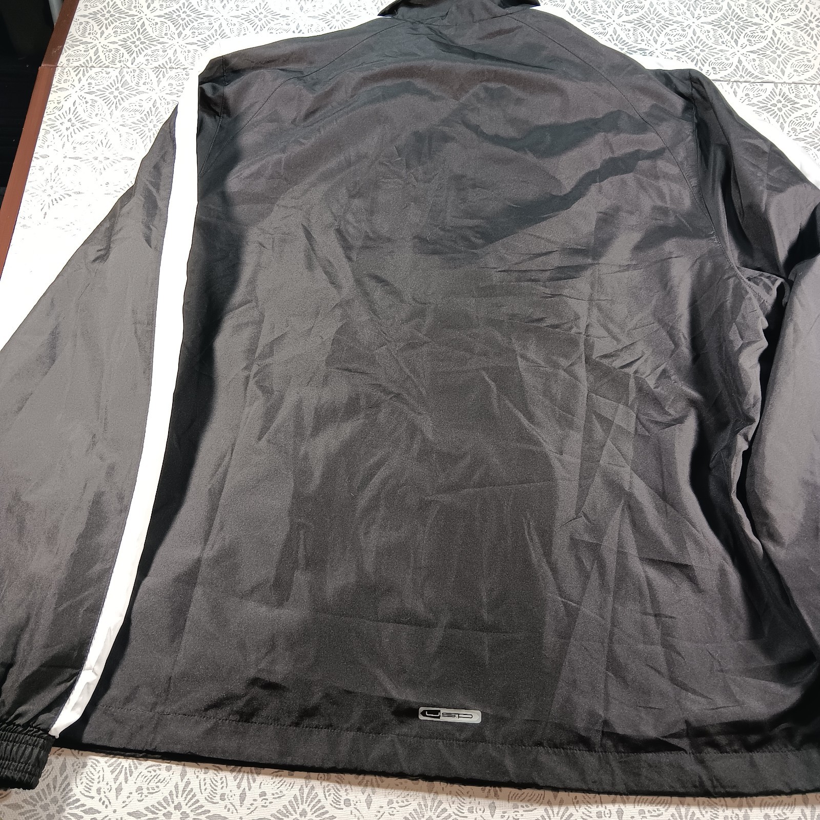 PUMA Essentials Solid Windbreaker jacket lightwei… - image 11