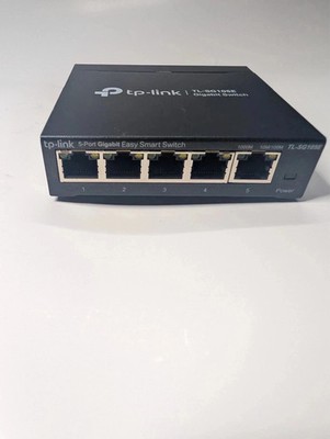 TP-LINK Technologies TP-Link (TL-SG105) 4-Ports External Switch, Switch Only