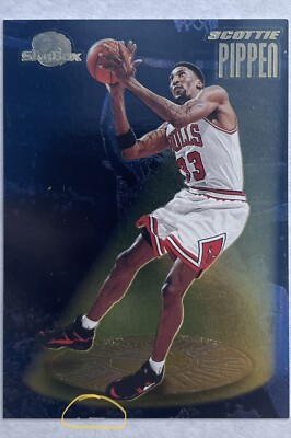 Scottie Pippen 1995 Skybox Premium Standouts #2