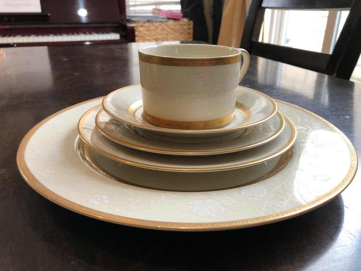 Mikasa Antique Lace China 5-piece place setting | eBay