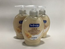 Lot of 3-7.5 oz/221 ml Bottles Softsoap Hand soap Milk  Golden Honey moisture