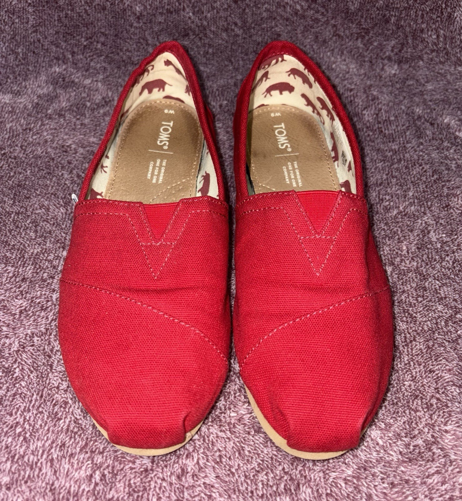 TOMS Classic Women's Size 9 M Red Canvas Casual Comfort Flats Slip On Shoes