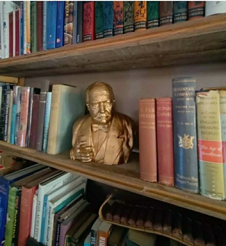 Winston Churchill Full Size Bust