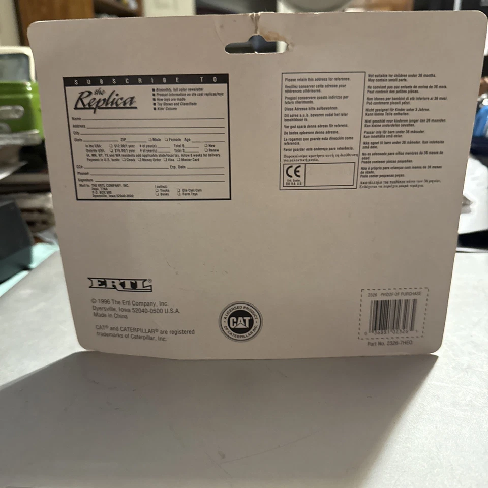 1996 Vintage ERTL CAT VFS50 Undercarriage with Gravity Wagon 1/64 - Image 4 of 4