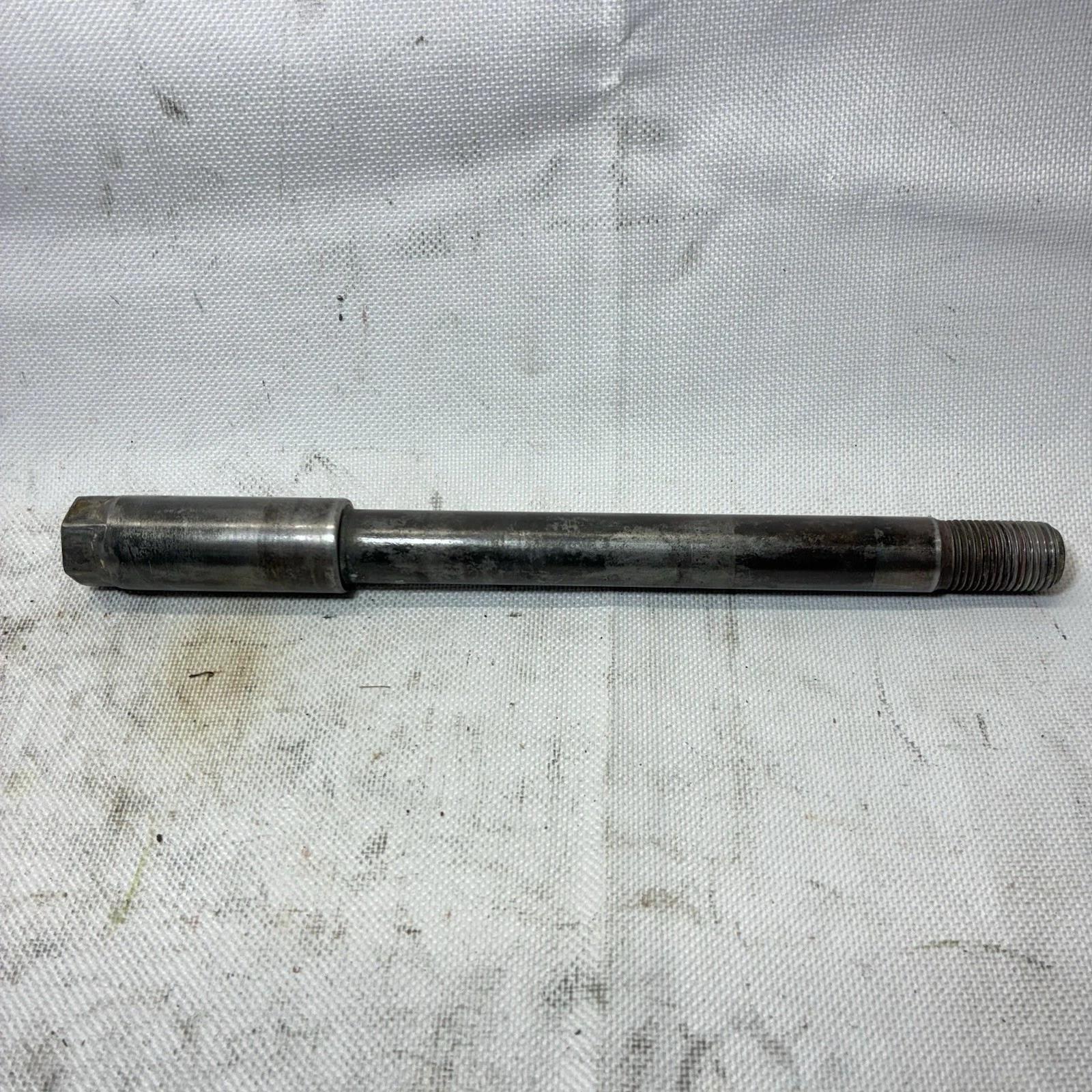 91 Suzuki Rm125 89-92 Rm250 Front Wheel Rim Axle Pivot Bolt 54711-01b01