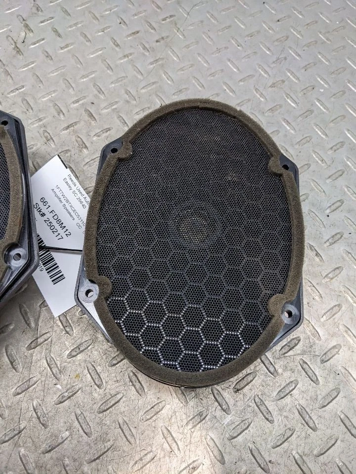 08-15 FORD F250 F350 F450 F550 Super Duty Door Speaker Pair 8C3T-18808-A 1178919 - Image 3 of 4