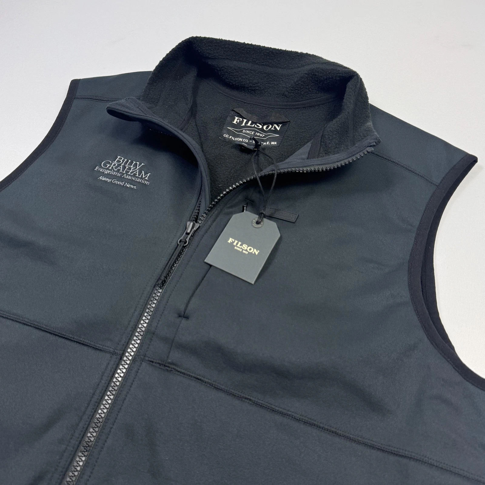 Filson Vest Mens 2XL Black Granite Spire Fleece Lined Insulated Full Zip