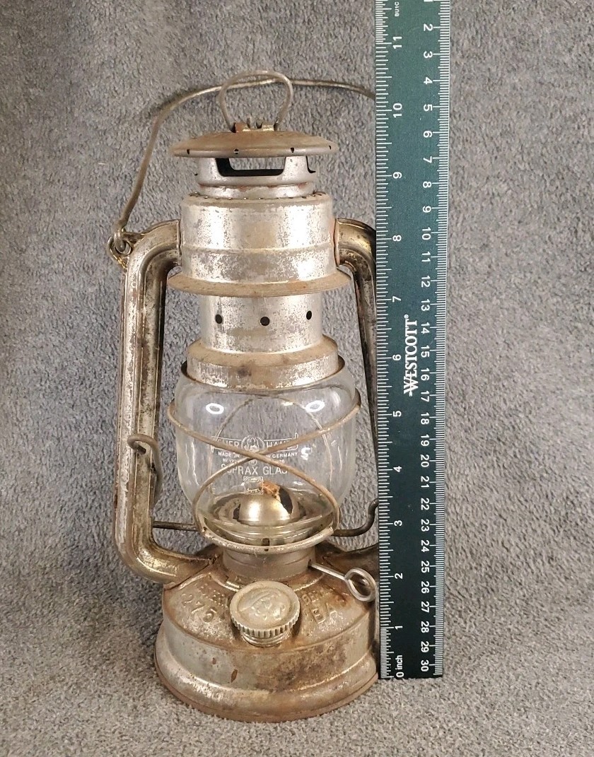 Feuerhand Baby 275 Vintage Kerosene Lantern West German With Suprax Glass Globe 