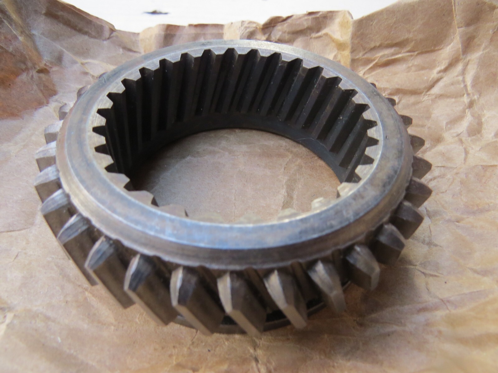 NOS 1ST FIRST REVERSE SLIDER GEAR TO FX FJ FE FC FB EK EJ EH HOLDEN
