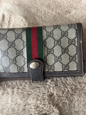 Vintage  $740 GUCCI 523154 GG Supreme Canvas Signature Ophidia Zip Around Wallet