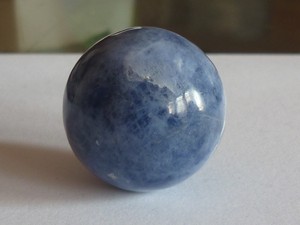Sfera Di Cristallo Magica Piccola Sodalite Pietra Naturale Palla Cielo Astri Ebay