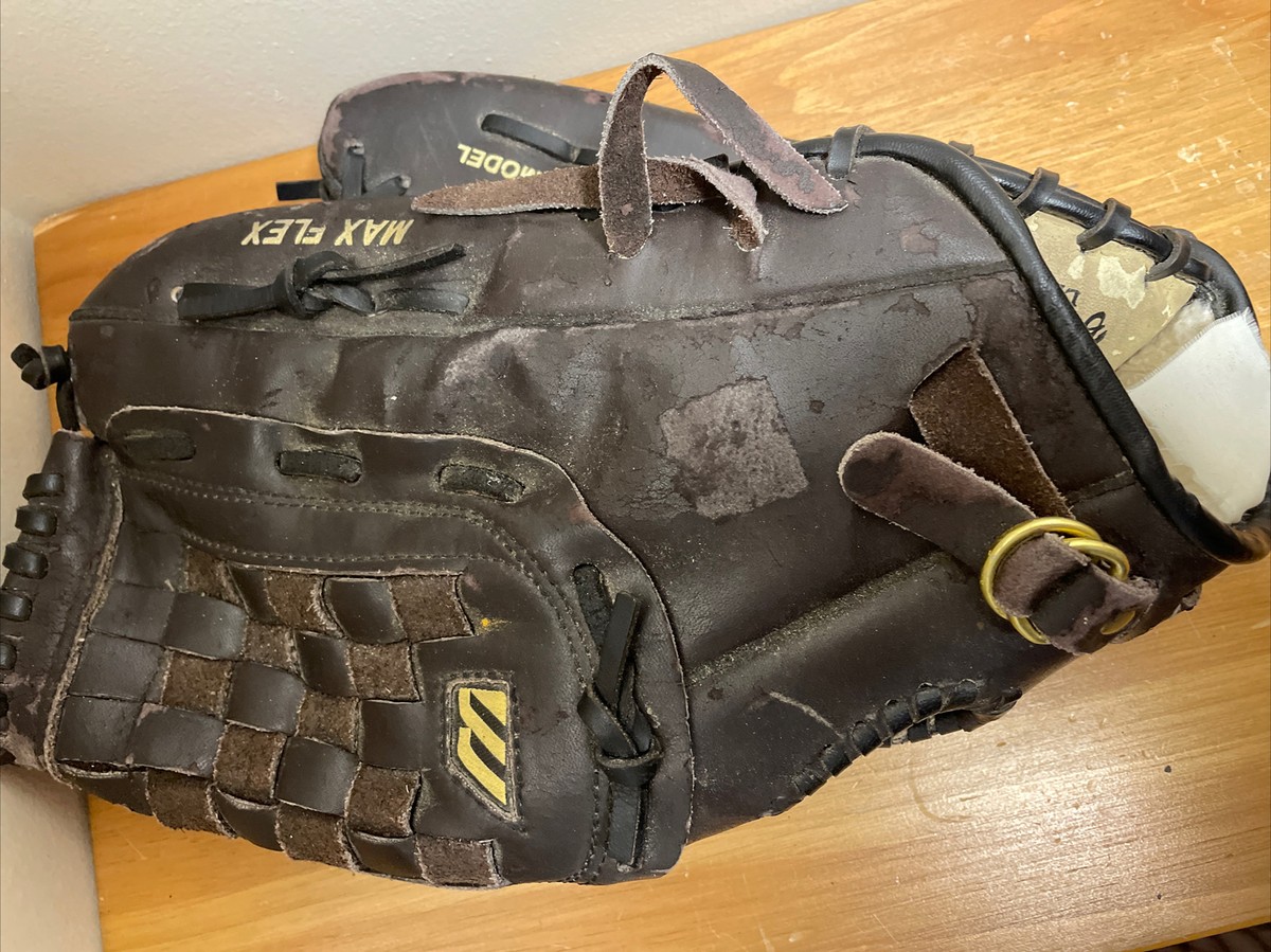 Mizuno 13” Ballpark Baseball Glove - Professional Model. MMX 131