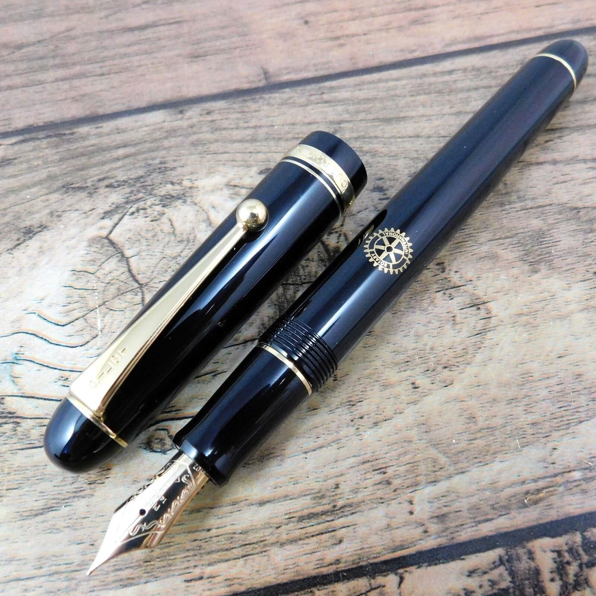EUC] PILOT CUSTOM74 NIB:F 14K585 FOUNTAIN PEN VINTAGE BLACK