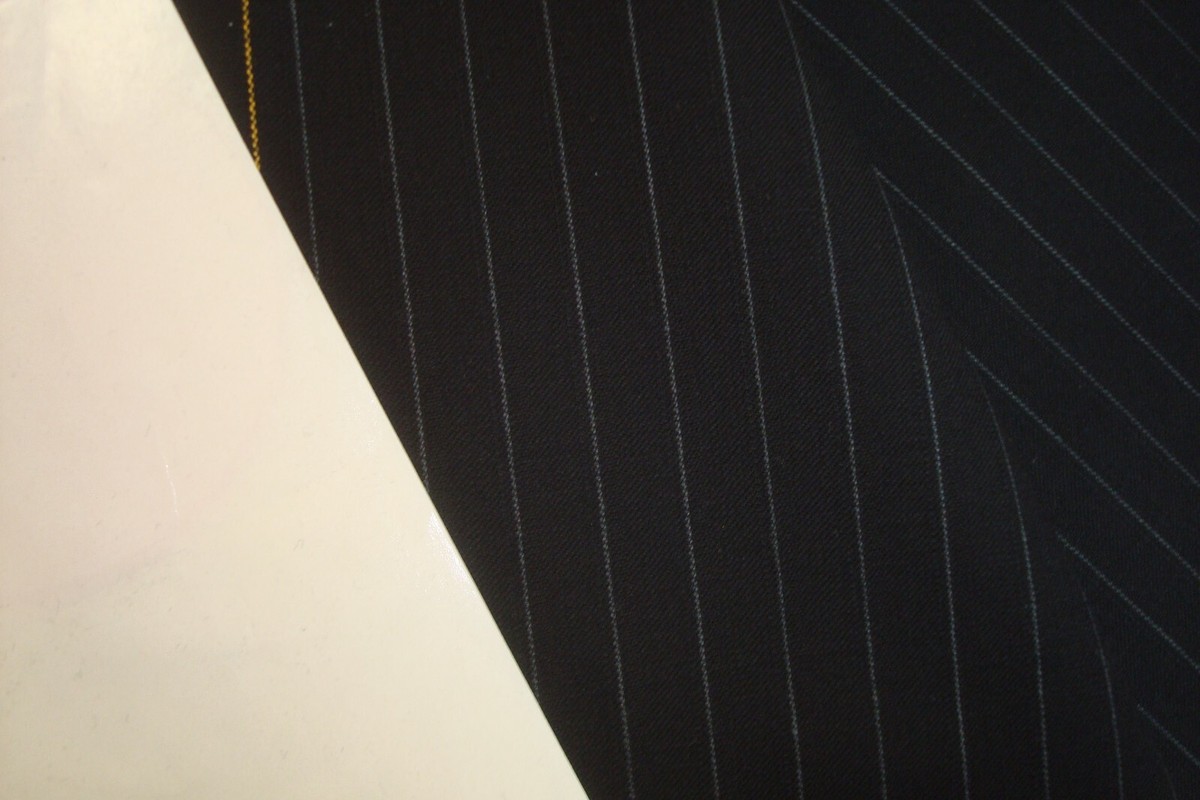 4 yds Luxury WOOL Suiting Fabric Super 100s 8 oz Stripe Near