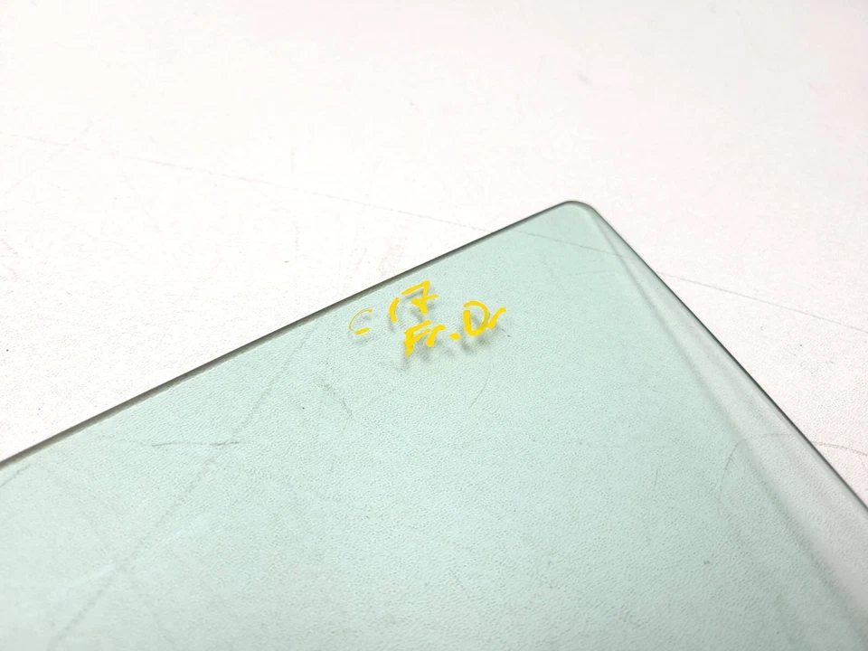 12-18 BMW 330xi F30 Puerta Delantera Vidrio Lado Del Conductor Izquierdo OEM Foto 4 de 4