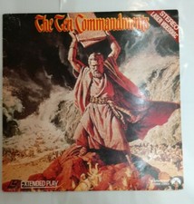 The Ten Commandments Laser disc stereo extended play Charlton Heston Yul Brynner