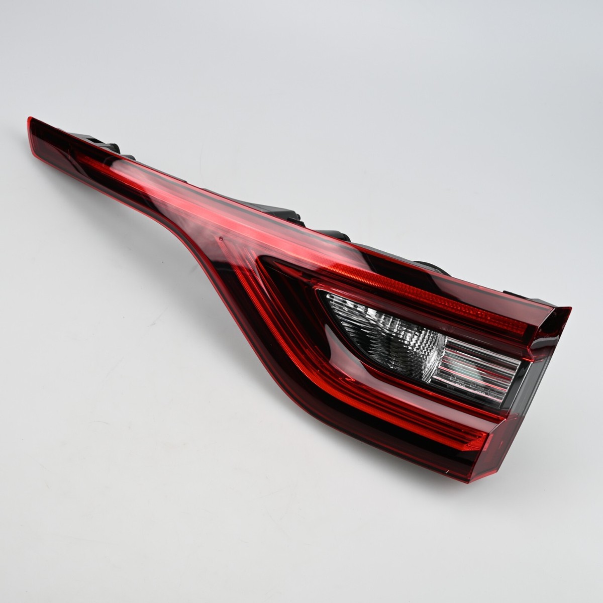 Tail light inner RH for Renault Koleos II QM6 265500981R