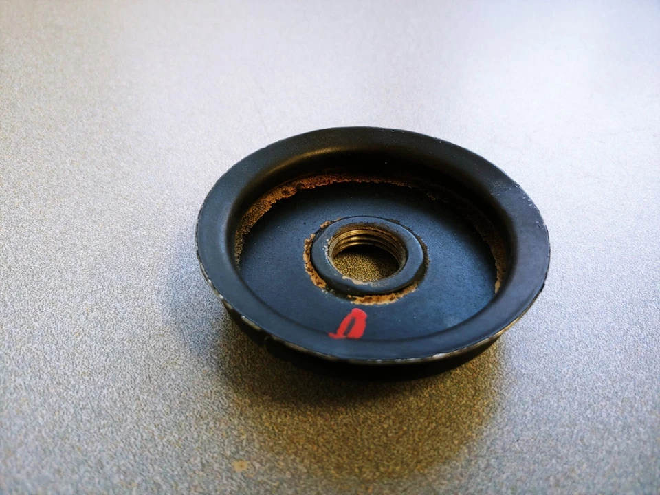 BONITO USADO ORIGINAL PORSCHE 911 BARRA DE DIRECCIÓN MONTAJE MALETERO TUERCA ARANDELA 1977-89 Foto 4 de 4