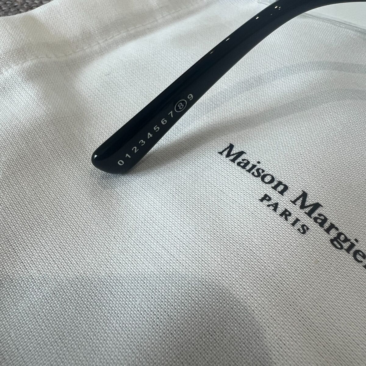 Gentle Monster x Maison Margiela MM108 Black Black MM108-01 Gentle Monster x Maison Margiela MM108 Black Black MM108-01