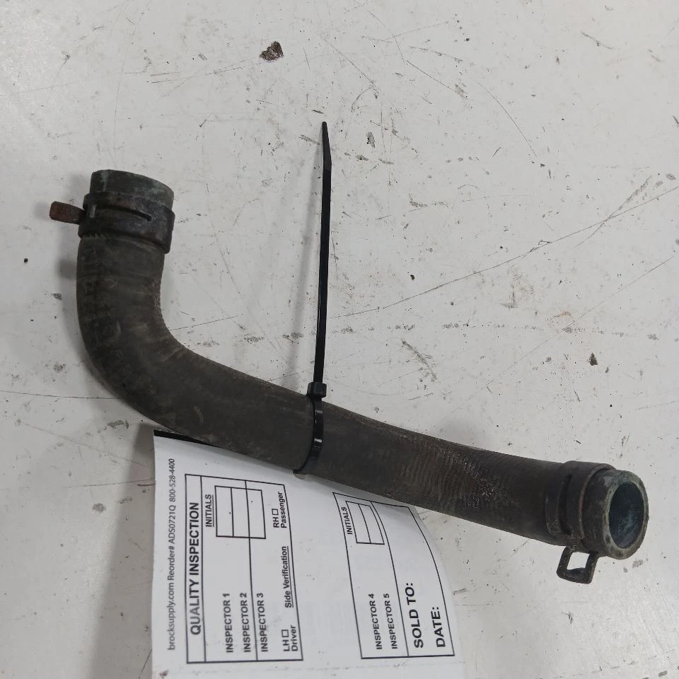 Труба кроссовера Nissan LEAF Coolant Line 2013 2014 2015 2016 2017 - Изображение 2 из 4