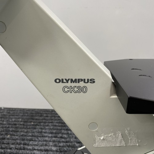 Olympus CK30 Inverted Phase Contrast Microscope - Picture 3 of 14