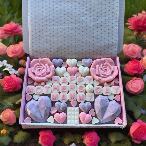 Personalised Wax Melt Gift Boxes , Over 50 Wax Melts , Comes Beautifully Packed - Picture 4 of 9