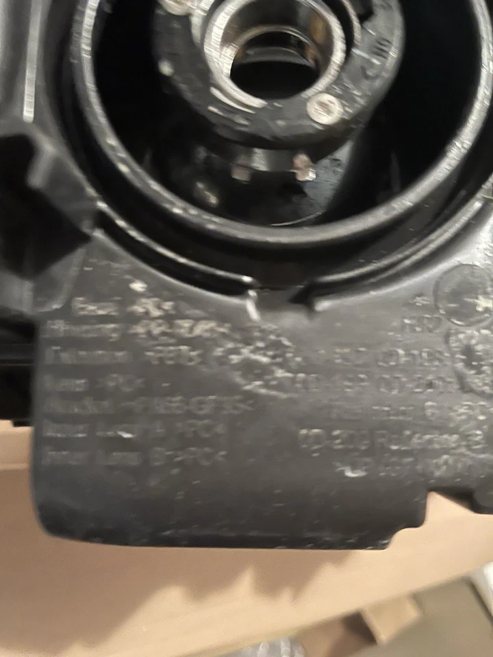 Frontscheinwerfer Toyota Yaris LED Ein Stück (Rechts oder Links) Headlight - Bild 3 von 4