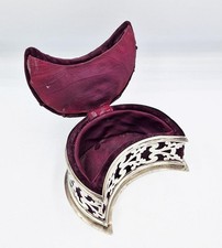 EDWARDIAN STERLING SILVER CRESCENT MOON SHAPED JEWELLERY BOX Birmingham 1901