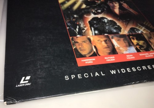 Blade Runner Director's Cut Laserdisc & DVD, 1982 VHS Red Tab, Blu-Ray 2049 - Picture 21 of 24