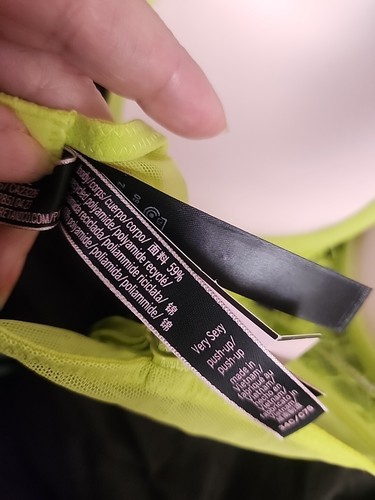 NWT Victoria's Secret push up Very Sexy RHINSTONE strap bra 34C $69.95 - Picture 13 of 13