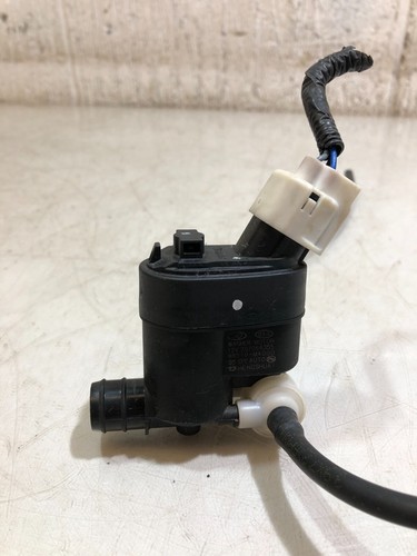 HYUNDAI I20 2023 WINDSCREEN WIPER WATER WASHER TANK PUMP 98510-M4000 /2020-ON