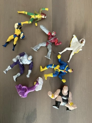 Vintage Lot Of 8 1994 Toy-Biz MARVEL X-Men Pocket Comics Playset Mini Figures!