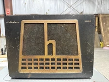 Hallicrafters R-46B Vintage speaker. Untested, selling for parts or restoration