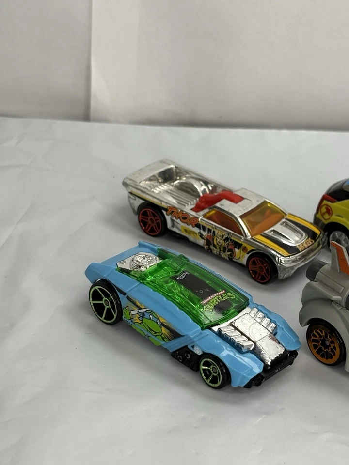 Hot Wheels Modern Avengers Teenage Mutant Ninja Turtle Lote Como Es Thor Spiderman Foto 2 de 4