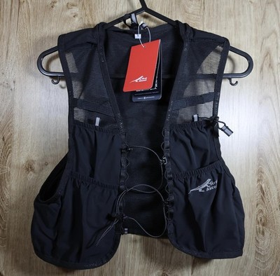 First Ascent X-TRAIL Laufweste schwarz Größe Medium M 5L Fassungsvermögen