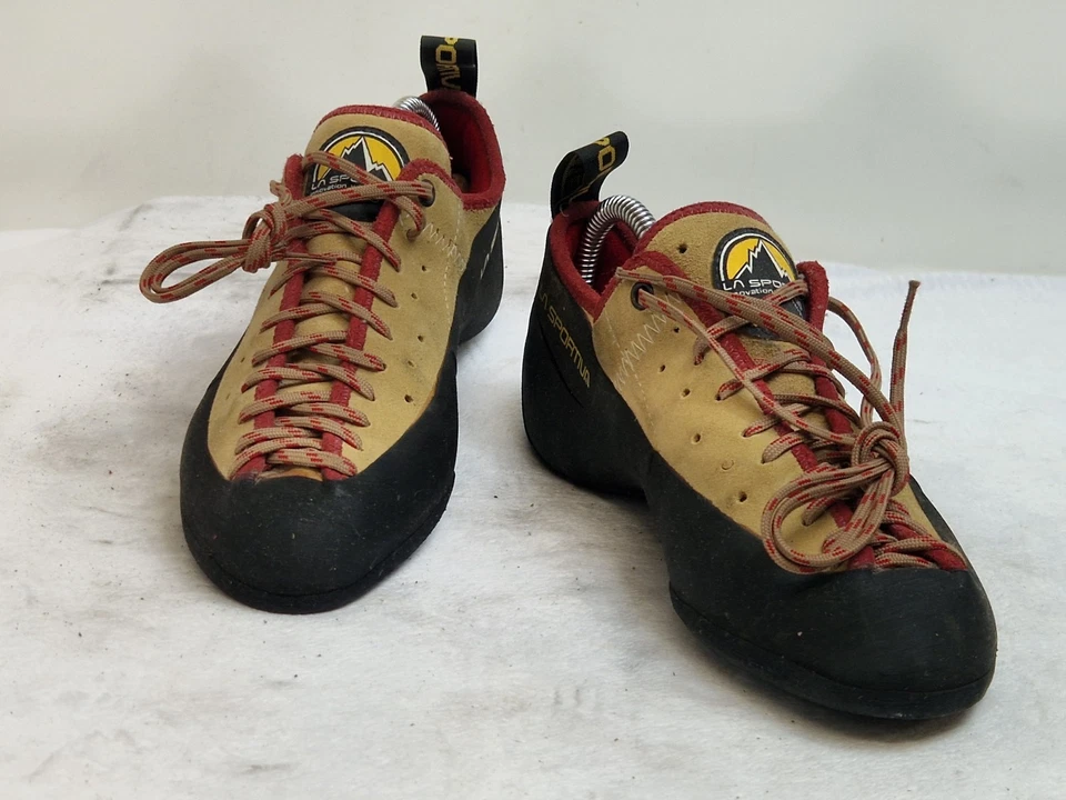 La Sportiva made in Italy Climbing shoes Leather Brown/Black/Burgundy UK 6 EU 39 - Image 4 of 4
