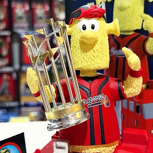 BLOOPER Atlanta Braves "Fire Truck" 2021 World Series Celebration MLB Bobblehead - Picture 4 of 8