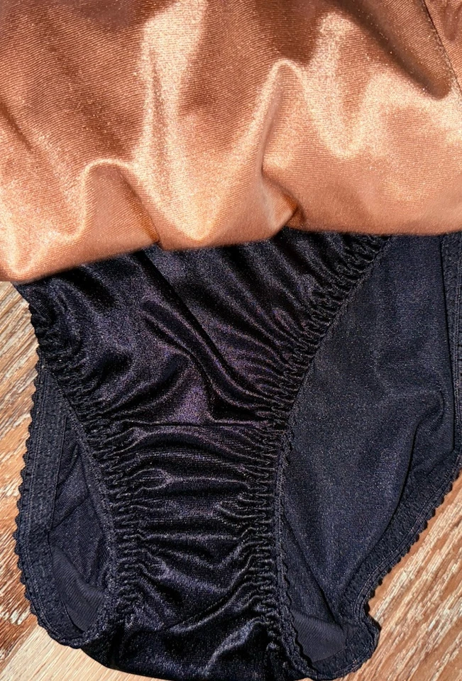 Ropa interior Vanity Fair radiante para mujer de corte alto bragas 3 pares mezcla de nailon (A) ~ 5XL Foto 3 de 4