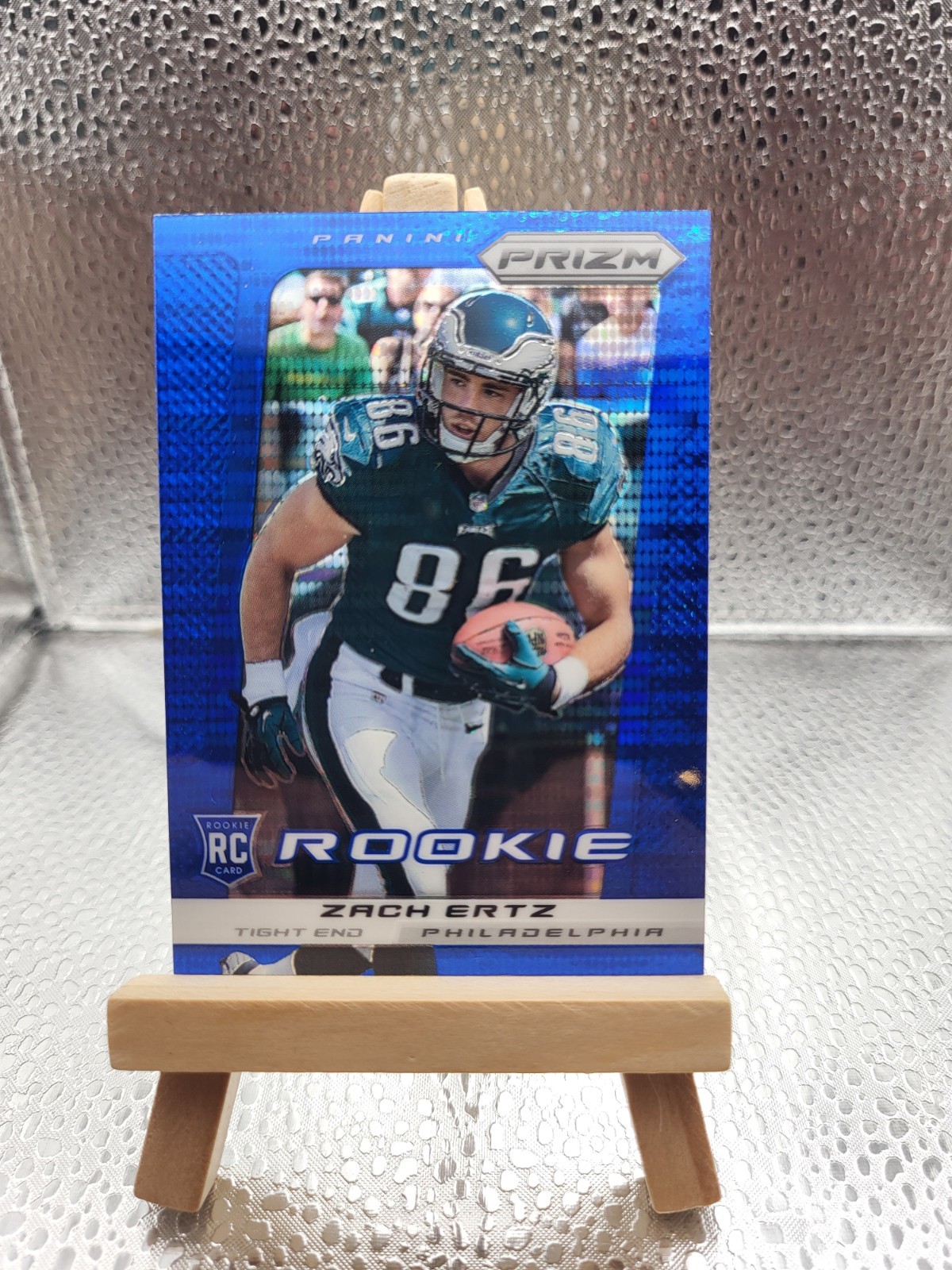 2013 Panini Prizm - Rookie Zach Ertz #300 Blue Pulsar Prizm (RC)