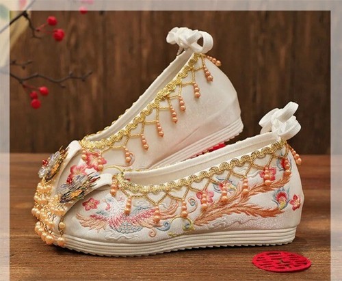 Women Wedding Shoes Chinese Traditional Wedding Hanfu Footwear Embroidered Shoes - Picture 15 of 27