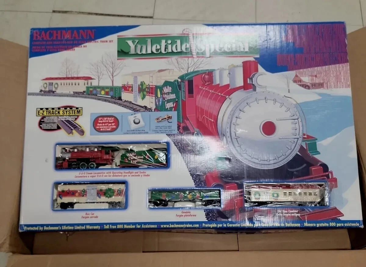 Bachmann christmas train hotsell set ho scale