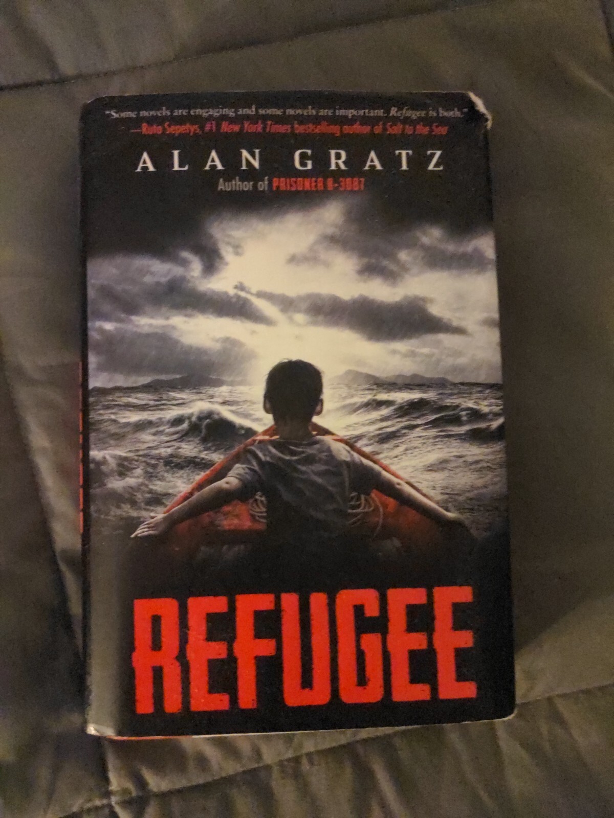 Refugee by Alan Gratz (2017, Hardcover)